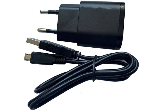 BATO Strømstik 220V/2Amp, stik og USB kabel.